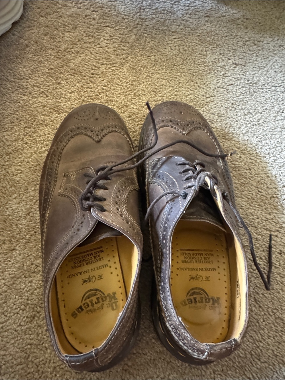 Doc martens dr martens air ware Men's Brown Wingtip Oxford Shoes
